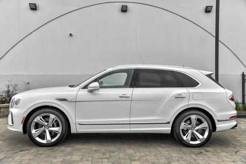 2024 Bentley Bentayga Hybrid S