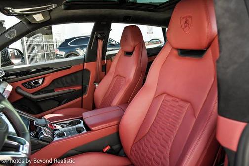 2021 Lamborghini Urus AWD