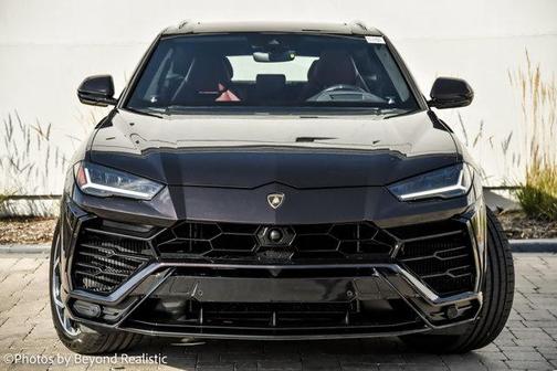 2021 Lamborghini Urus AWD