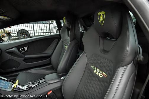 2022 Lamborghini Huracan EVO Coupe