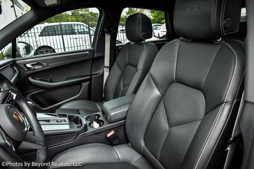 2022 Porsche Macan GTS