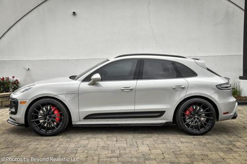 2022 Porsche Macan GTS
