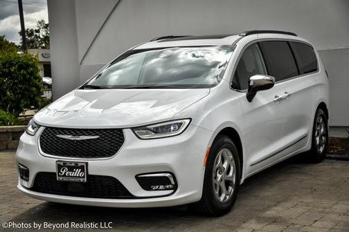 2023 Chrysler Pacifica Limited