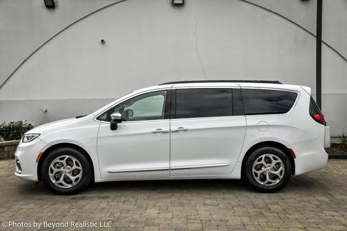 2023 Chrysler Pacifica Limited