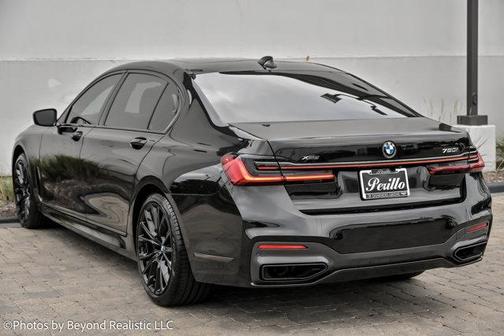 2022 BMW 750 i xDrive