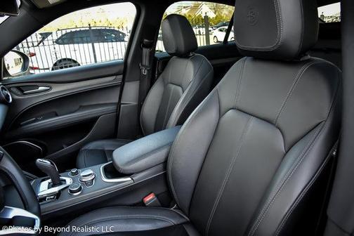 2022 Alfa Romeo Stelvio Ti