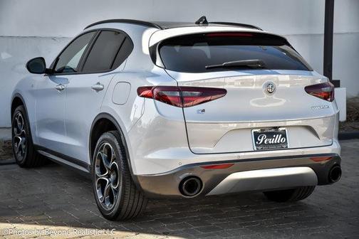 2022 Alfa Romeo Stelvio Ti