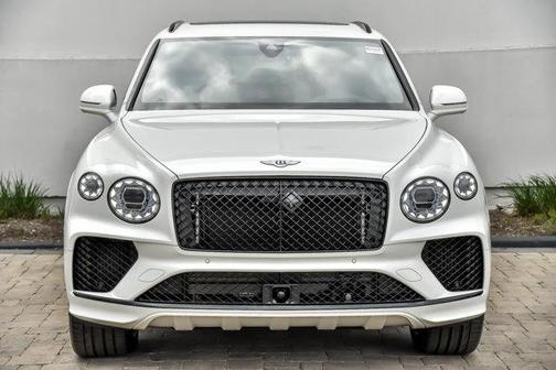 2024 Bentley Bentayga V8