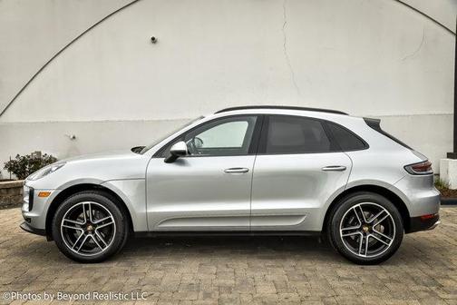 2020 Porsche Macan Base