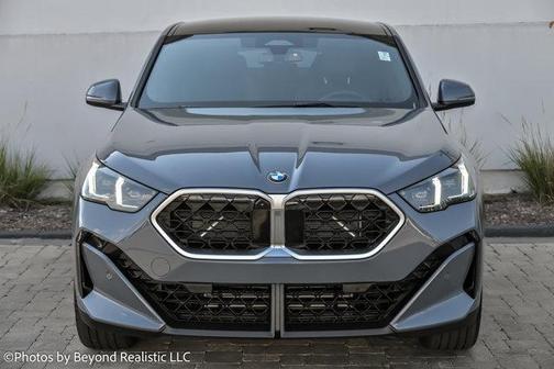 2025 BMW X2 xDrive28i