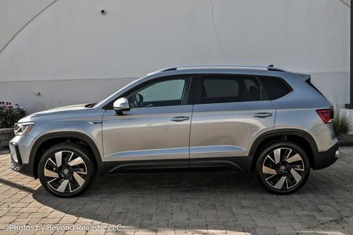 2024 Volkswagen Taos 1.5T SEL