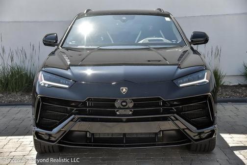 2024 Lamborghini Urus S