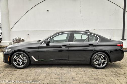 2022 BMW 530 i xDrive