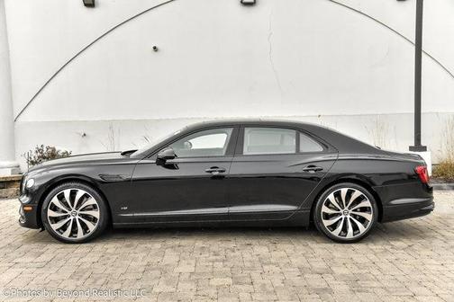 2021 Bentley Flying Spur V8