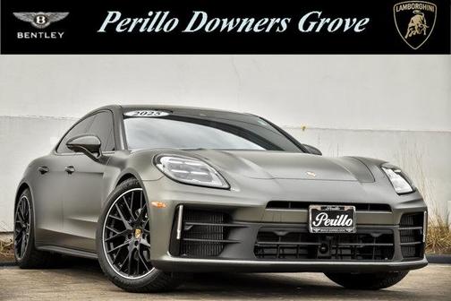 2025 Porsche Panamera 4