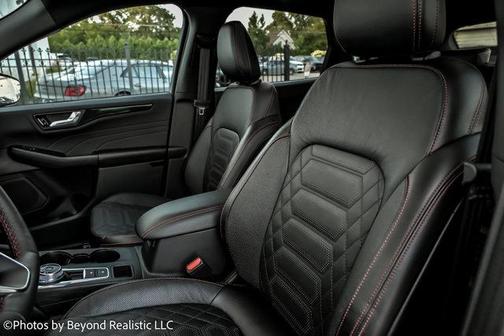 2023 Ford Escape ST-Line Elite