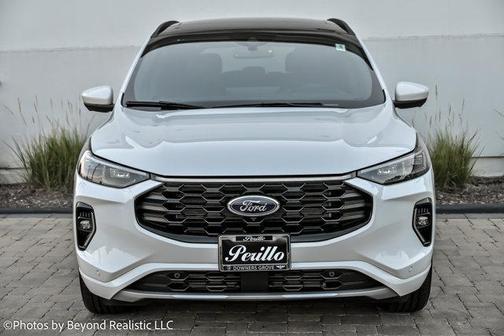 2023 Ford Escape ST-Line Elite