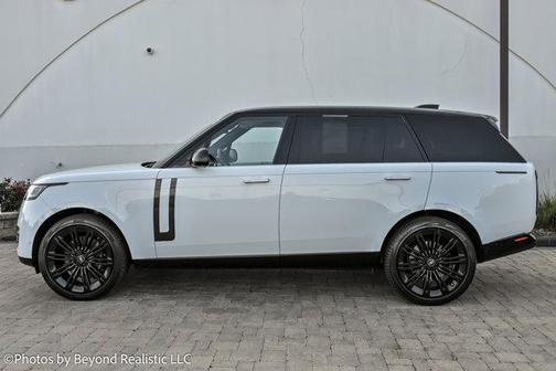 2022 Land Rover Range Rover P530 SE