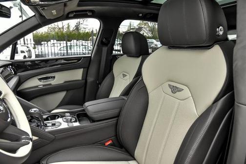 2024 Bentley Bentayga Hybrid Hybrid