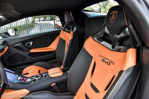 2022 Lamborghini Huracan EVO Spyder RWD