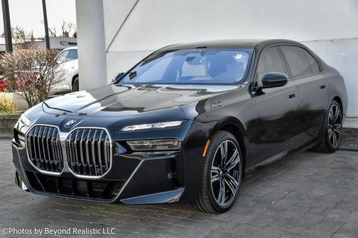 2023 BMW 760 i xDrive