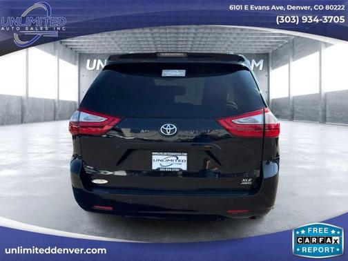 2019 Toyota Sienna XLE