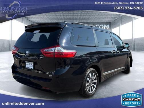 2019 Toyota Sienna XLE