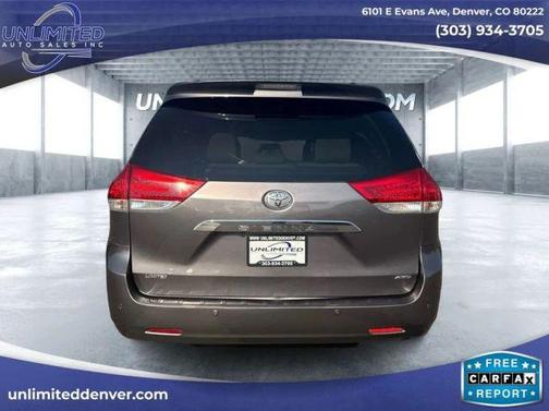 2013 Toyota Sienna XLE