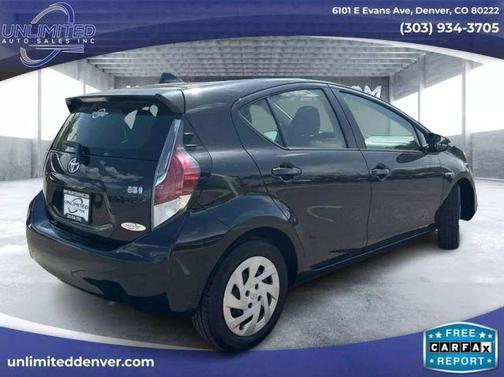 2016 Toyota Prius c Two