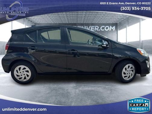 2016 Toyota Prius c Two