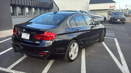 2017 BMW 330 i xDrive