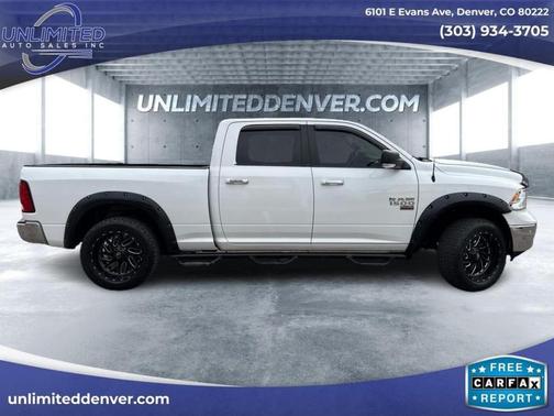 2017 RAM 1500 SLT
