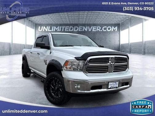 2017 RAM 1500 SLT