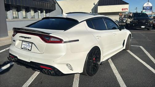 2021 Kia Stinger GT2