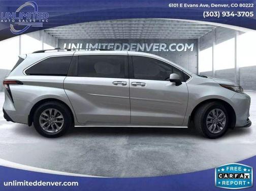 2022 Toyota Sienna XLE