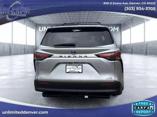 2022 Toyota Sienna XLE