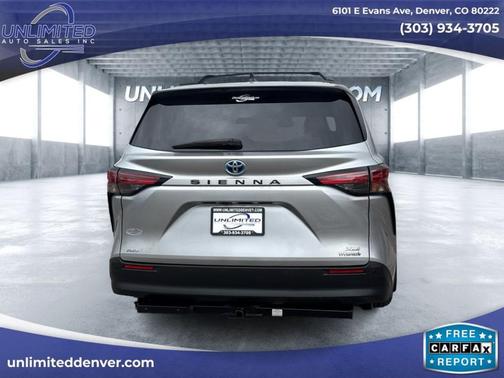 2022 Toyota Sienna XLE