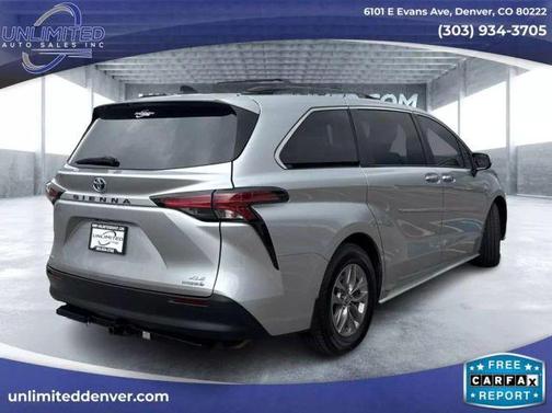 2022 Toyota Sienna XLE