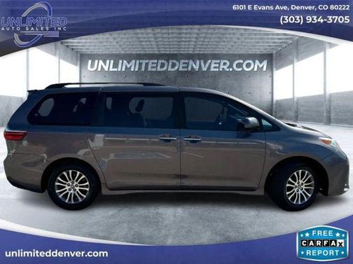 2020 Toyota Sienna XLE