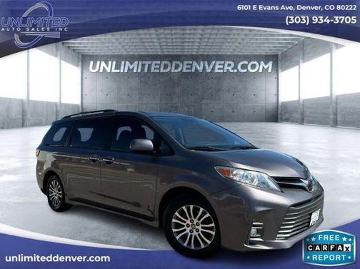 2020 Toyota Sienna XLE