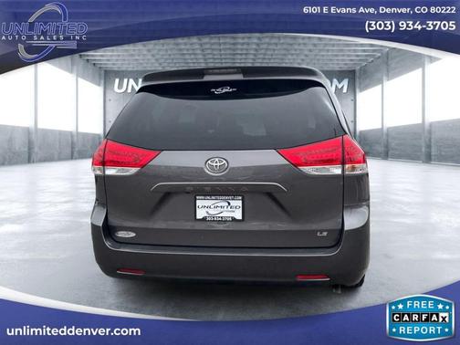 2014 Toyota Sienna LE