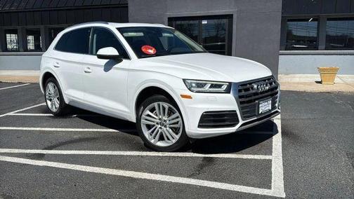 Ibis White 2018 Audi Q5 2.0T Premium Plus