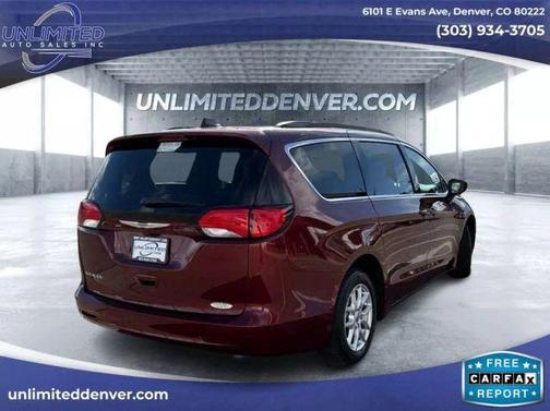 2021 Chrysler Voyager LXI