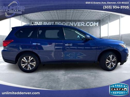 2019 Nissan Pathfinder SV