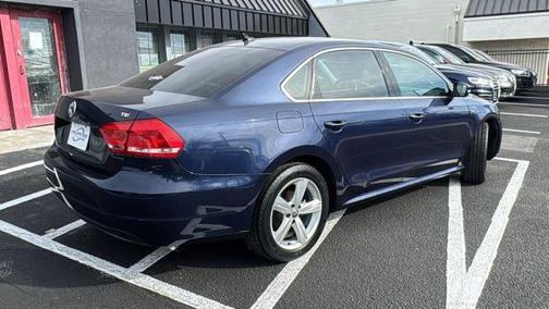 2015 Volkswagen Passat 1.8T Limited Edition