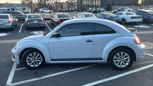 2017 Volkswagen Beetle 1.8T S
