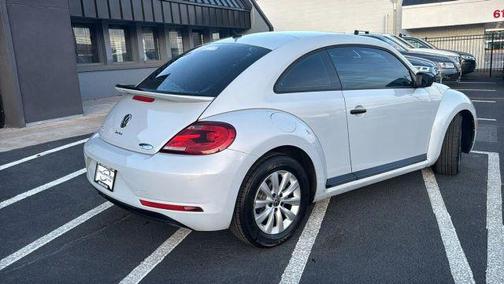 2017 Volkswagen Beetle 1.8T S