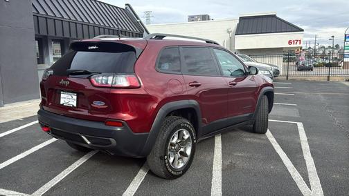 2019 Jeep Cherokee Trailhawk