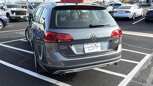 2017 Volkswagen Golf Alltrack TSI S