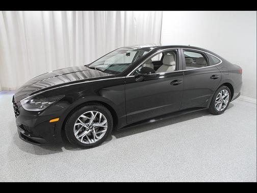 Onyx Black 2023 Hyundai SONATA SEL